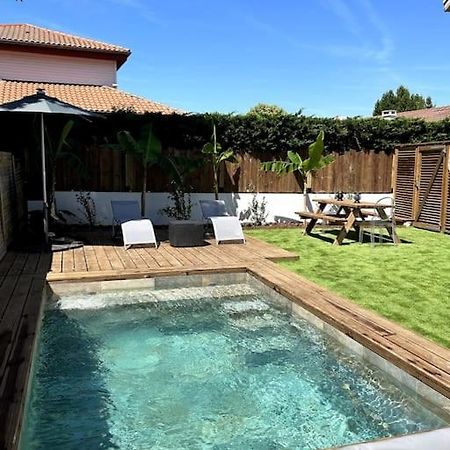 Logement Avec Piscine Privee Chauffee Биариц Екстериор снимка